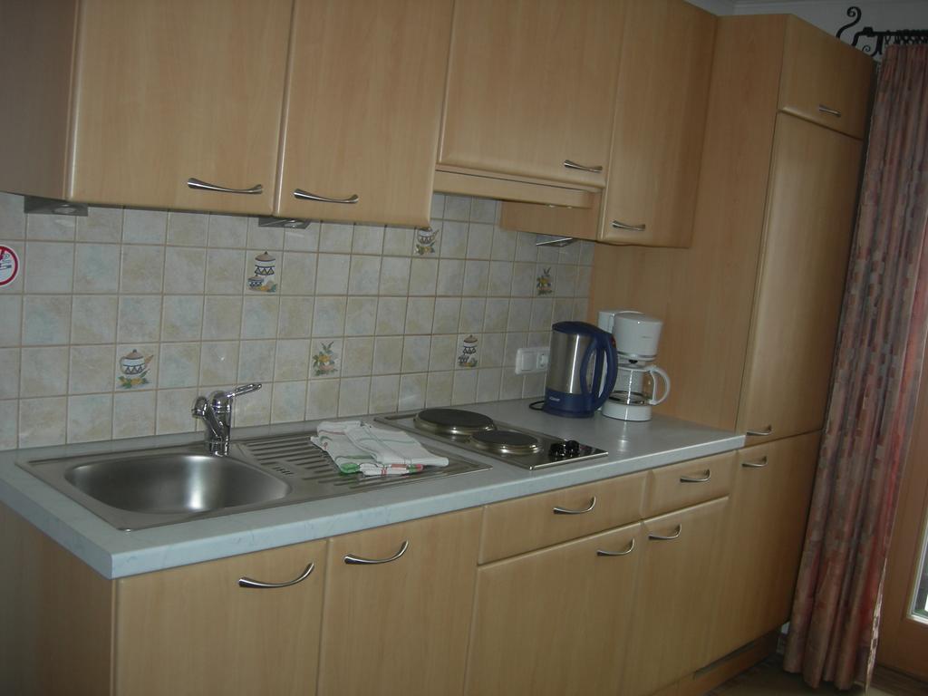 Haus Mooshof Apartamento Lermoos Quarto foto